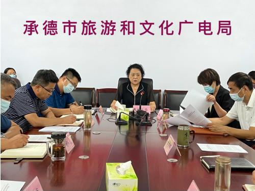 唐秋华指出,《工作报告》客观,全面总结了市第十四次党代会以来所做的